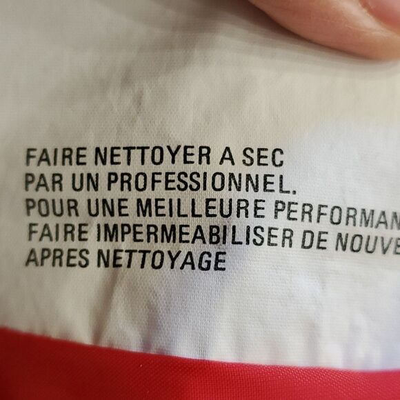 EDDIE BOUER RED JACKET, plaid lining. LOTS OS POCKETS, SIze Small Petite. - Picture 12 of 16